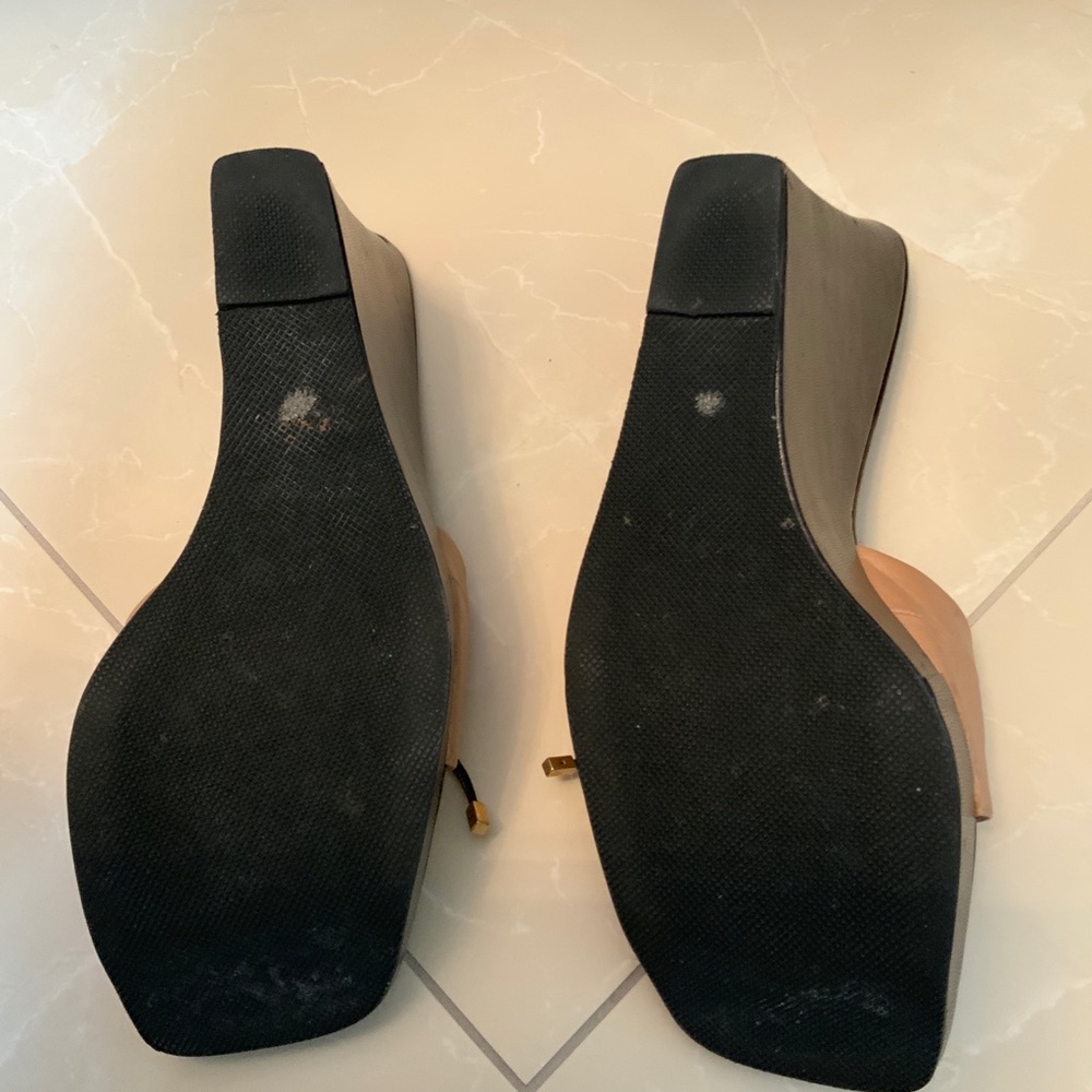 Wedges - Picture 2 of 4